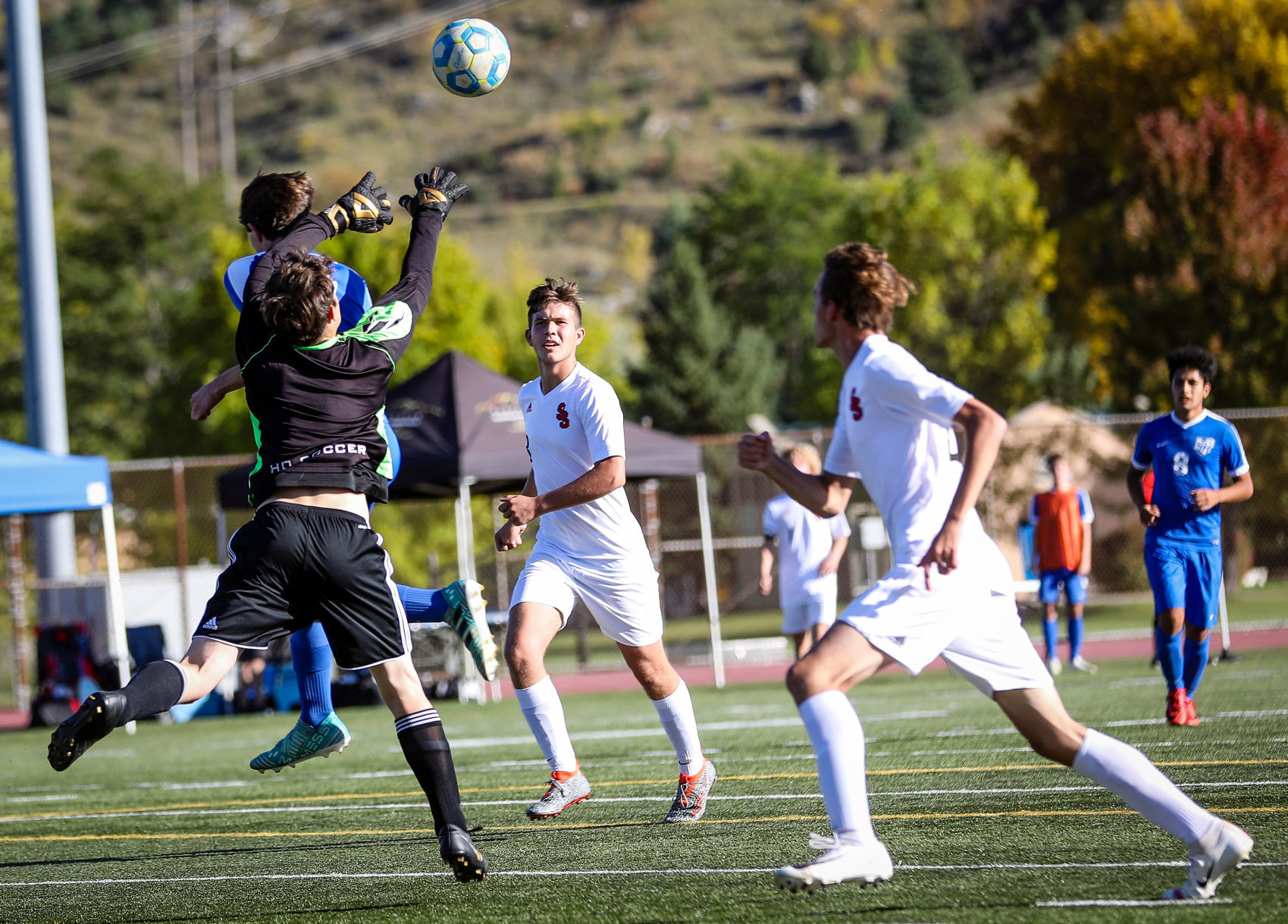 Raiders host the Scoopers